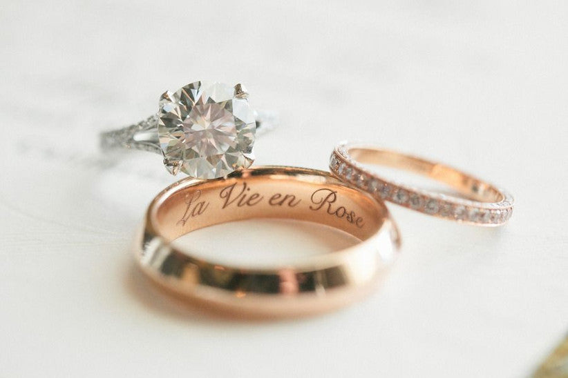 TOP-Engraving Ideas for an Engagement Rings